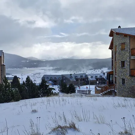 6 Couchages Proche Des Pistes Et Commerces *